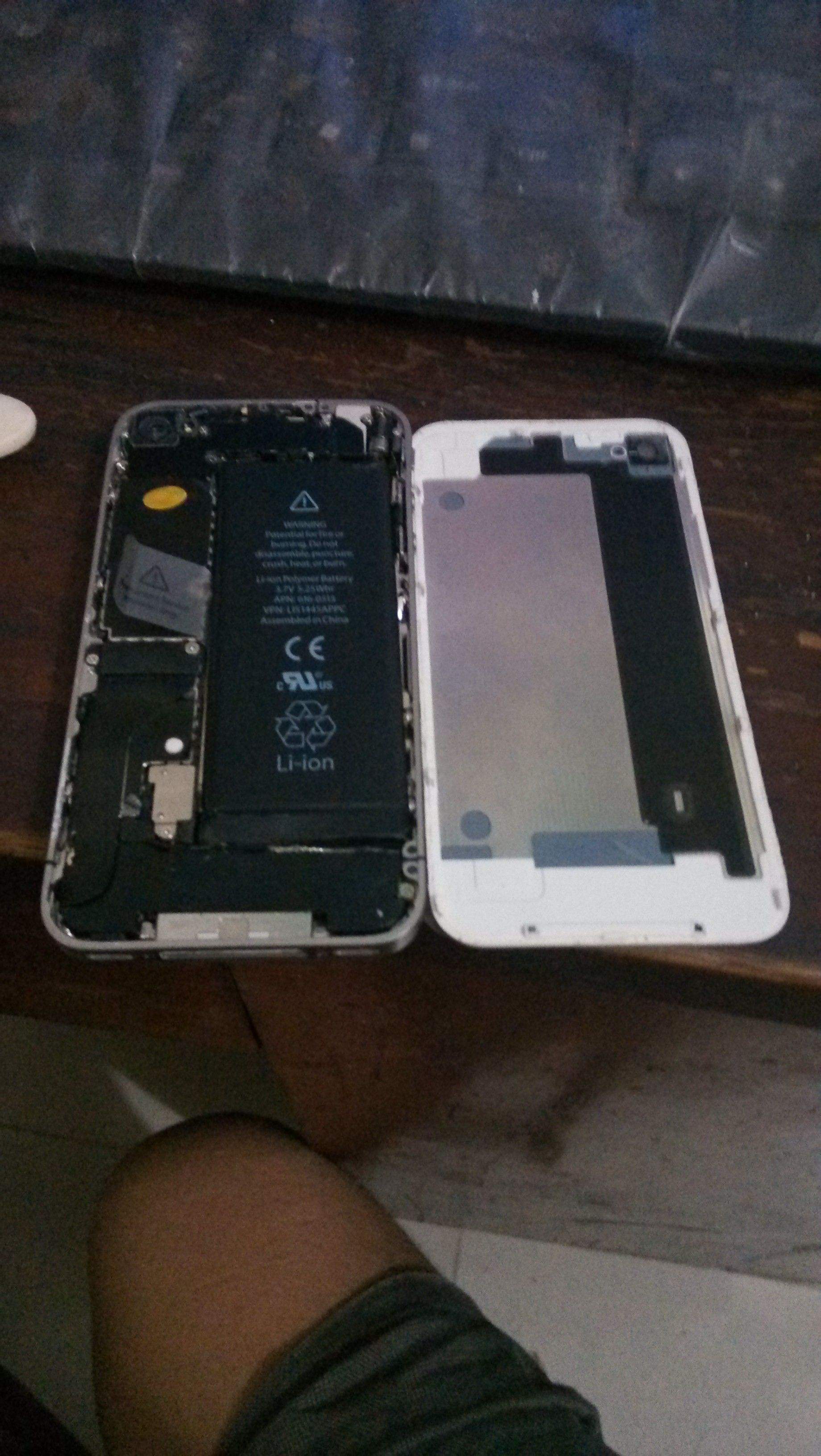 苹果手机摔坏屏苹果手机屏幕意外摔坏在保修期